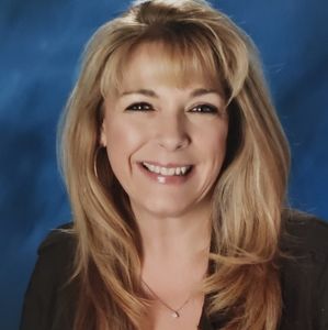 Meet your Posher, Dorriene